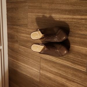 UGG leather mules shoes, size 8